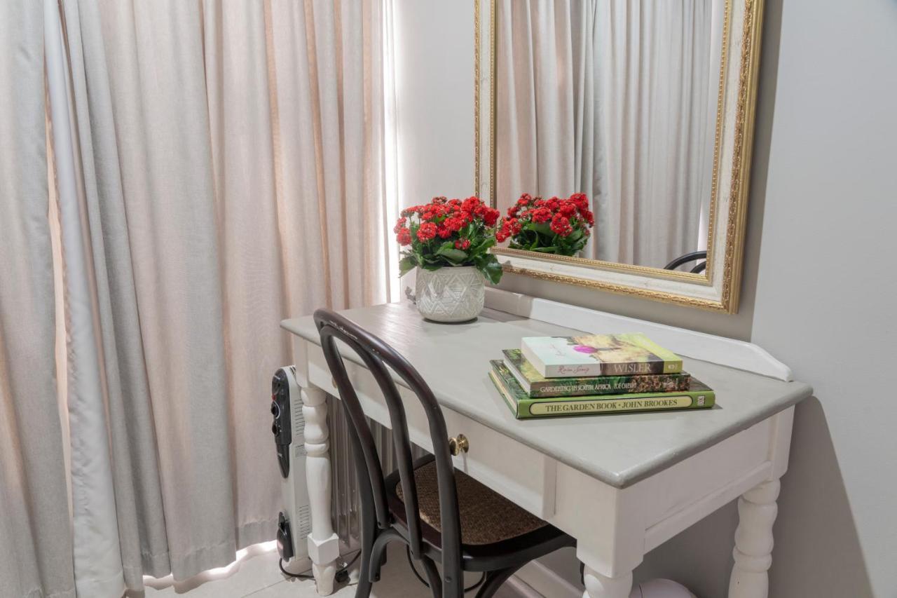 Rueby'S Guesthouse Дълстроом Екстериор снимка
